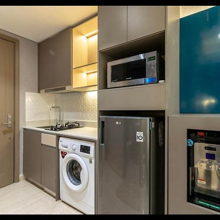 Gold Coast Apartemen Pik By Dluxx Джакарта Екстериор снимка
