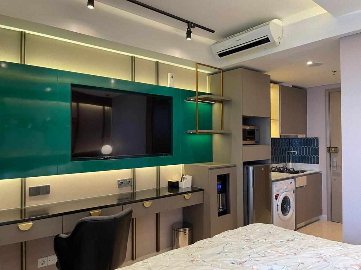 Gold Coast Apartemen Pik By Dluxx Джакарта Екстериор снимка