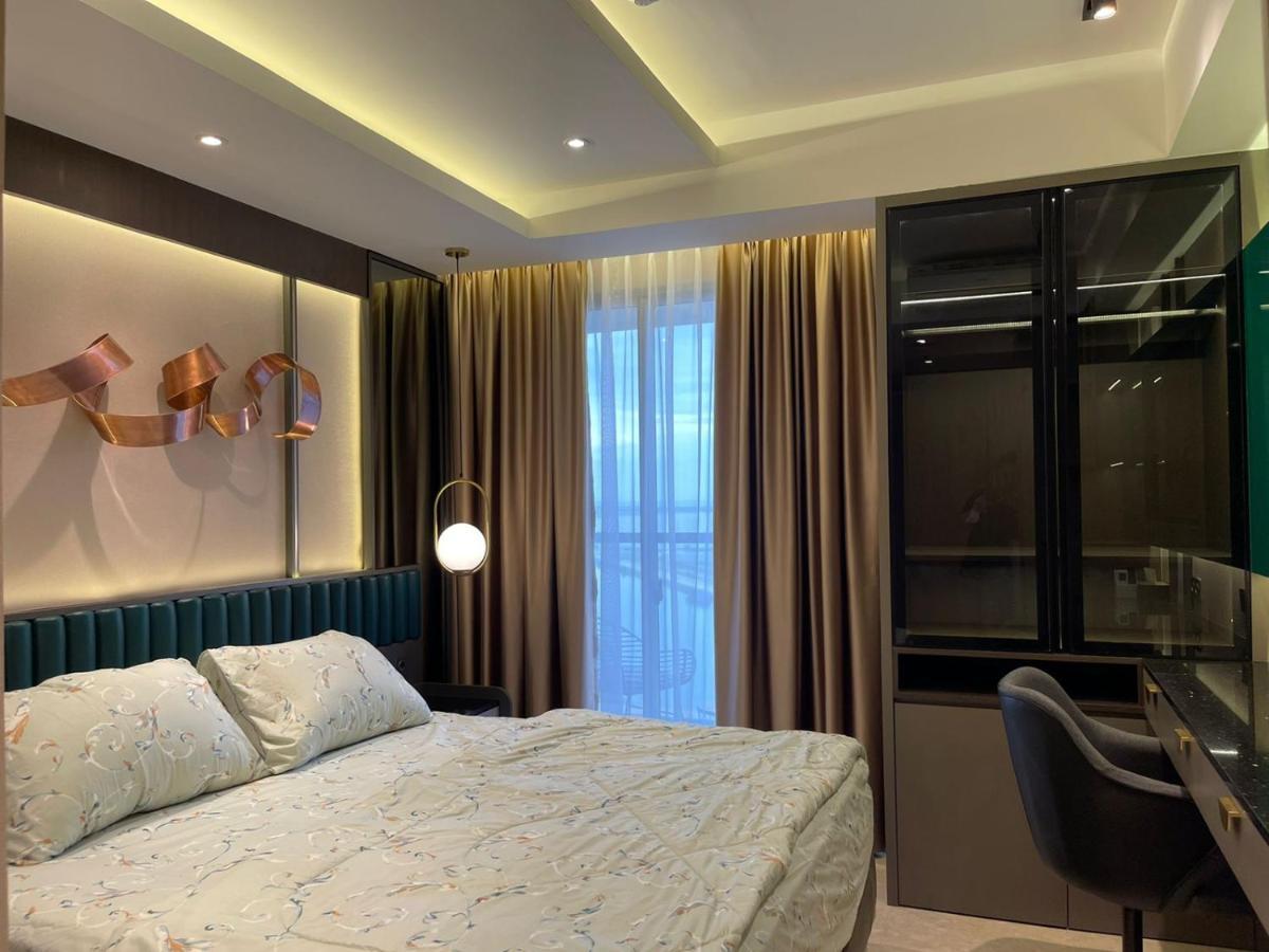 Gold Coast Apartemen Pik By Dluxx Джакарта Екстериор снимка
