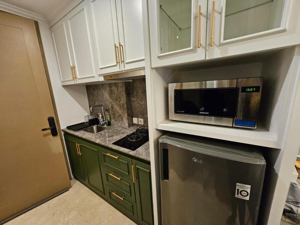 Gold Coast Apartemen Pik By Dluxx Джакарта Екстериор снимка