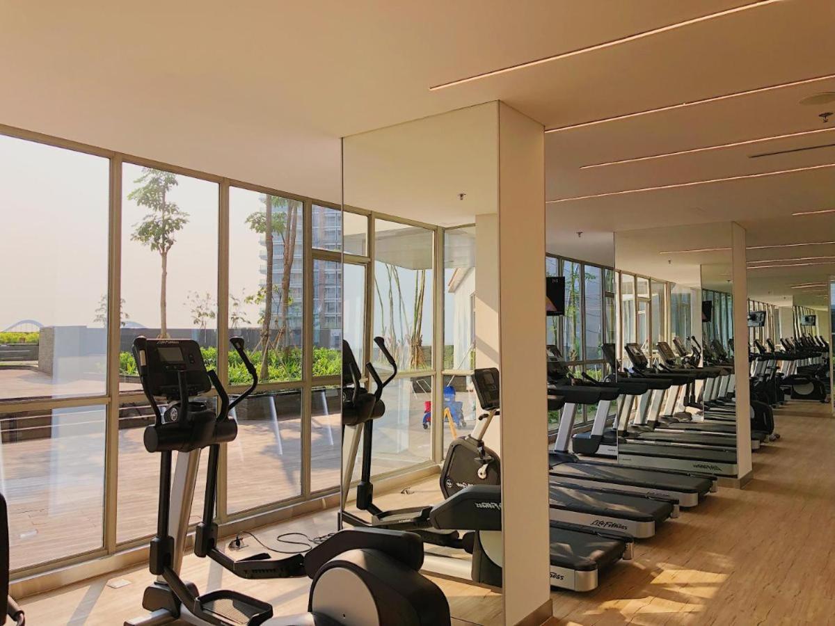 Gold Coast Apartemen Pik By Dluxx Джакарта Екстериор снимка